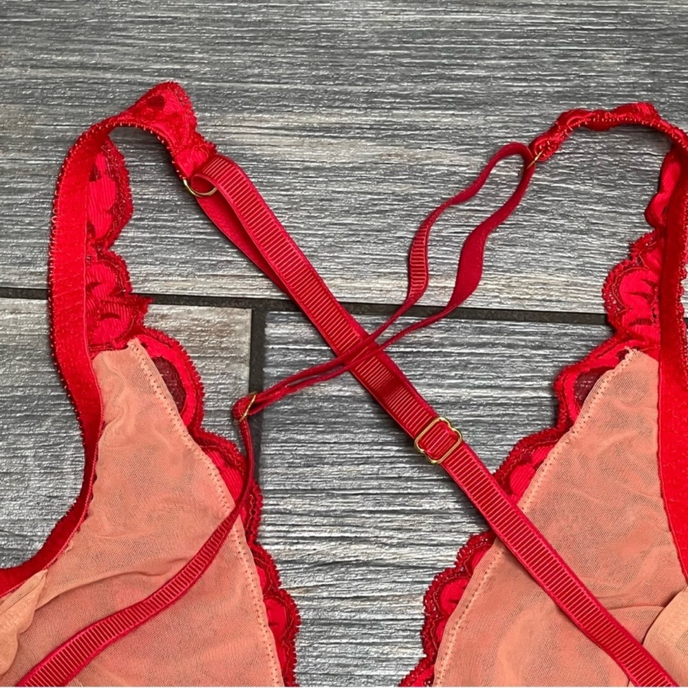 HAH by Free People Siren Red Lacey 2 Timer Bra Size 28-36 D Adjustable Straps - Picture 7 of 13